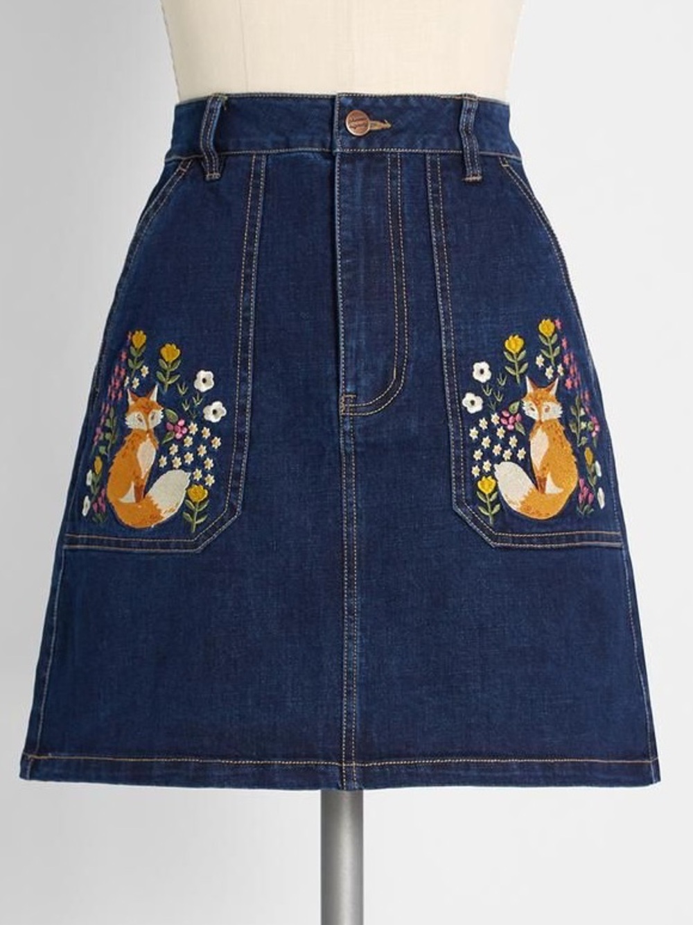 ModCloth x Princess Highway Fox embroidered Denim skirt
